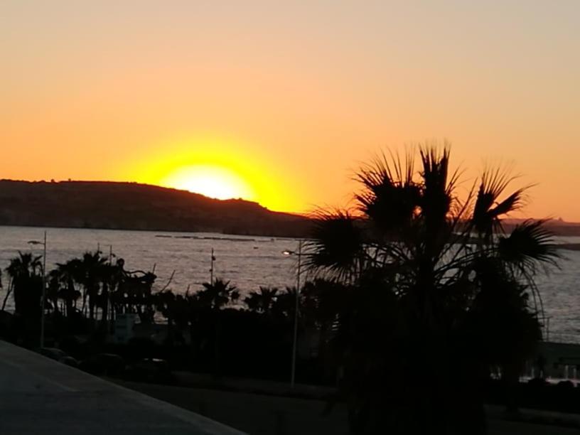 Sunshine Holiday Apartment 8 With Spectacular Seaviews San Pawl il-Baħar Eksteriør bilde
